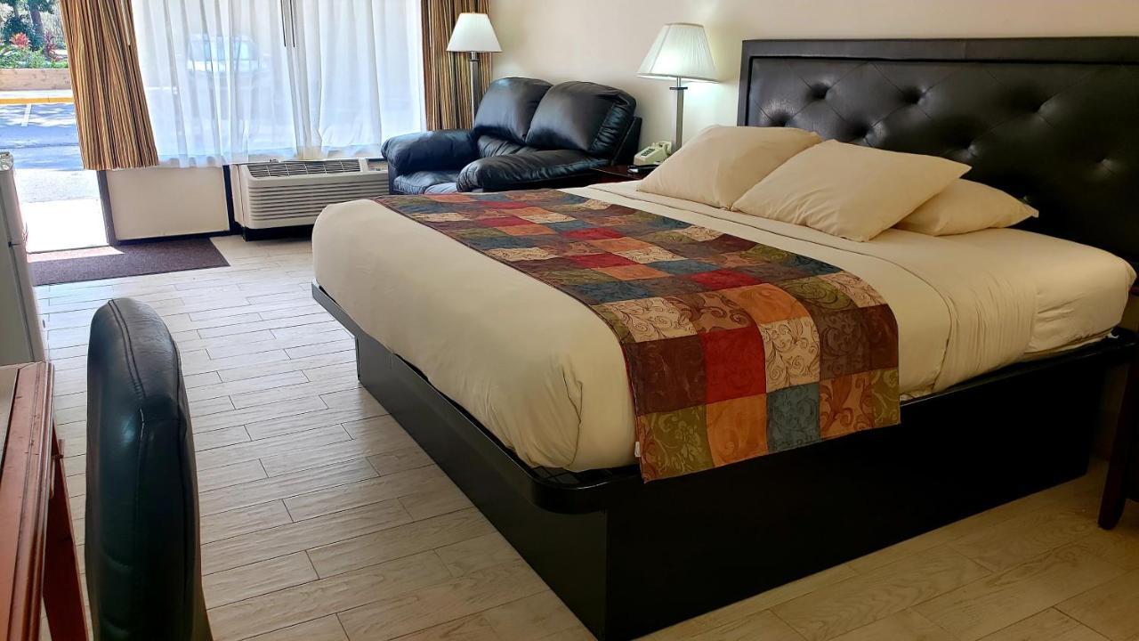 Simple Rewards Inn Hilton Head Island Eksteriør billede